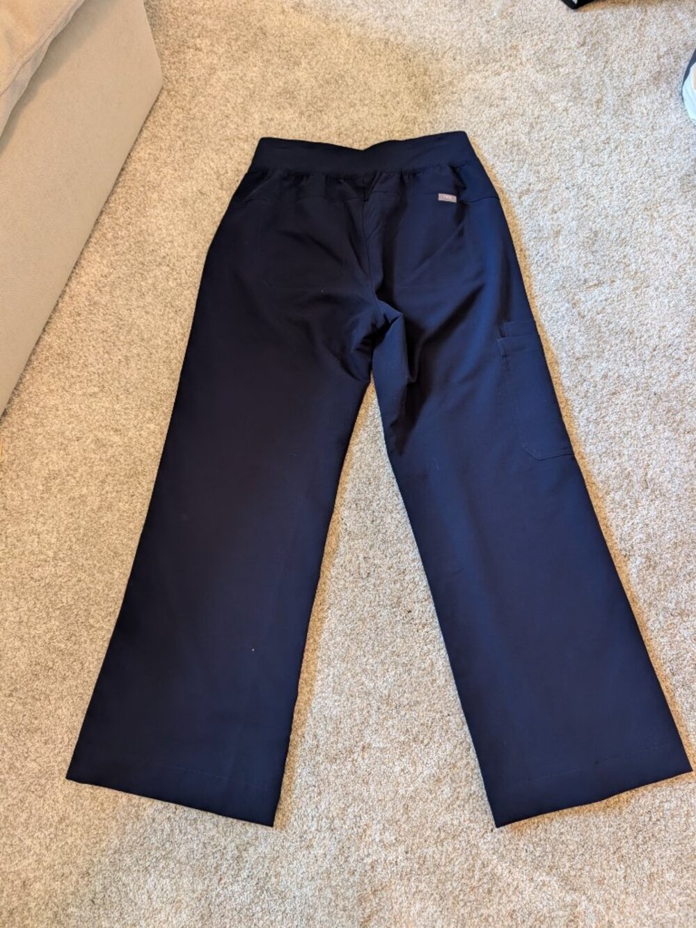 Figs Wide Leg Scrub Set - Picture 3 of 6